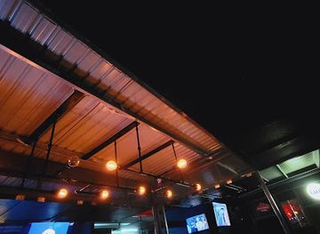 saint-vincent-and-the-grenadines/grenadines/restaurant/moonshine-svg