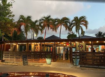 antigua-and-barbuda/barbuda/restaurant/los-cabrones-antigua