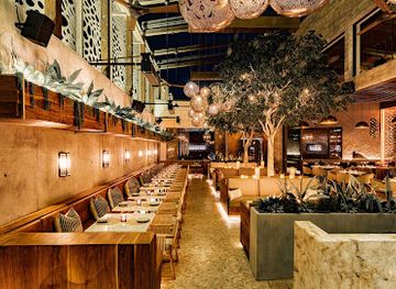 arizona/scottsdale/scottsdale-fashion-square/restaurant/toca-madera-scottsdale