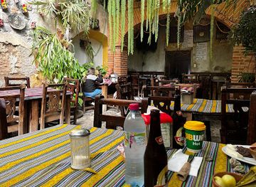 guatemala/northern-lowlands/restaurant/la-cuevita-de-los-urquizu