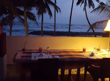 sri-lanka/kalutara-district/restaurant/oreo-beach-hotel-restaurant