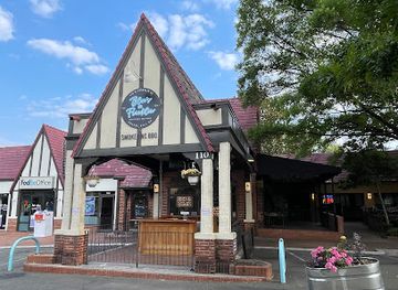 north-carolina/chapel-hill/restaurant/blue-s-on-franklin-smokehouse-bar