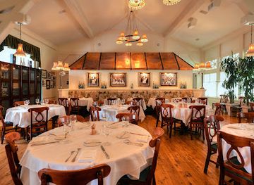 wisconsin/milwaukee/restaurant/bartolotta-s-lake-park-bistro