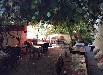 france/aix-en-provence/centre-ville/restaurant/chez-charlotte-restaurant-aix-en-provence