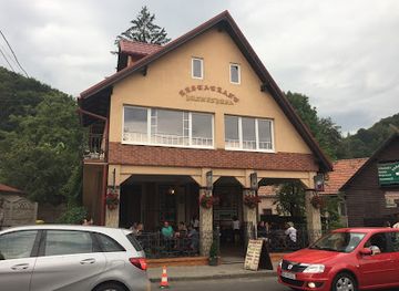 romania/bran-castle-area/restaurant/principesa