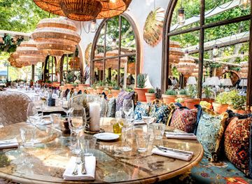 france/saint-tropez/restaurant/le-cafe