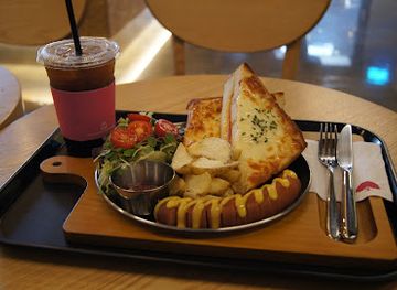 south-korea/daegu/kim-gwangseok-gil-street/restaurant/sweet-forest