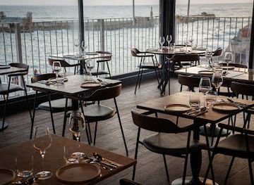 israel/tel-aviv/old-tel-aviv-port/restaurant/tarysr