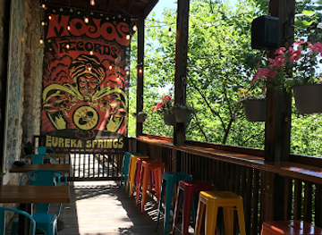 arkansas/eureka-springs/restaurant/b-side-cafe