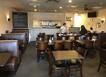 iowa/west-des-moines/restaurant/eat-thai-thai-eatery