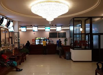 suriname/interior-rainforest/restaurant/bamboo-green-garden