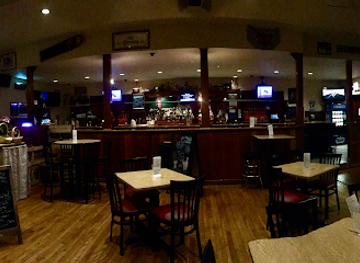 rhode-island/westerly/restaurant/back-track-bar-grille-breakfast-lunch-or-dinner-anytime-keno-lounge-lottery-scratch-tickets-agent