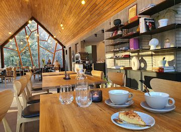 iceland/akureyri/restaurant/lyst