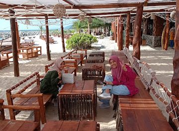 indonesia/aceh/restaurant/dreamlife-beach-cafe-resto