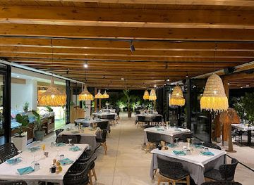 albania/dhermi-region/restaurant/restaurant-linguini-chef-tiku