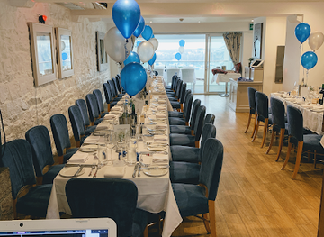 jersey/gorey-harbour/restaurant/sumas-restaurant