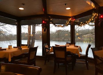 michigan/southwest-michigan/restaurant/martell-s