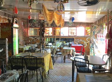 burkina-faso/banfora/restaurant/mcdonald-s