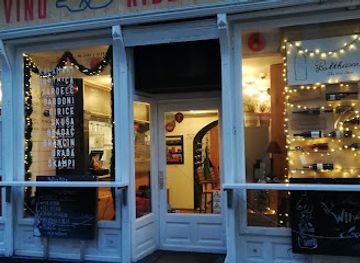 slovenia/ljubljana/restaurant/vino-ribe