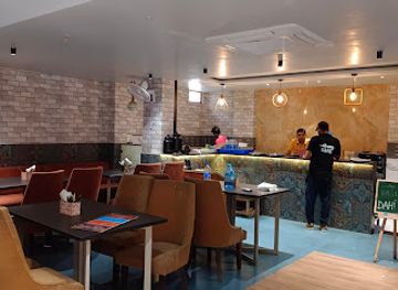 india/agra/sadar-bazaar/restaurant/om-bhojnalay