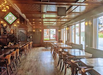 canada/eastern-townships/restaurant/sanglier-dore