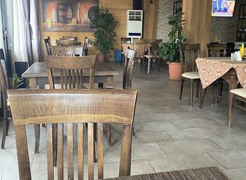 albania/gjirokaster/restaurant/restorant-tradita