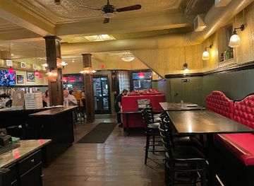 massachusetts/worcester/restaurant/wonder-bar