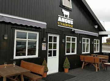 faroe-islands/sorvagur/restaurant/angus-steakhouse