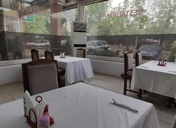 niger/niamey/restaurant/restaurant-arc-en-ciel