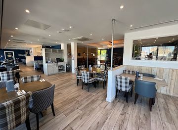 united-kingdom/glamorgan/restaurant/the-deck