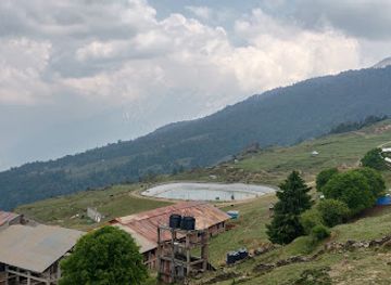 india/auli/restaurant/auli-d-food-plaza