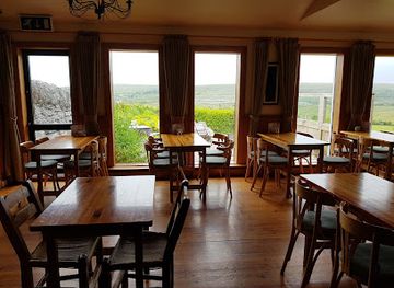 ireland/the-burren/restaurant/cassidys-pub-and-restaurant