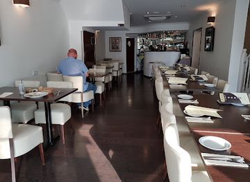 united-kingdom/gloucestershire/restaurant/aroma