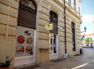 hungary/pecs/restaurant/elefantino-olasz-bistro-paninoteca