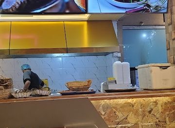 afghanistan/kandahar/restaurant/al-baik-restaurant