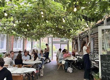 united-kingdom/london/restaurant/rochelle-canteen