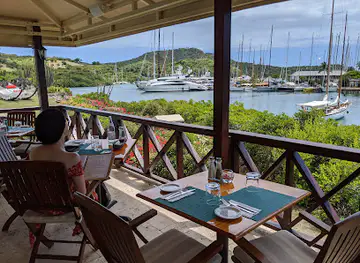 Boom Restaurant
