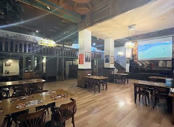 kazakhstan/nur-sultan/nurzhol-boulevard/restaurant/augustin