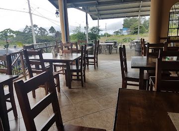 panama/boquete/restaurant/restaurante-km35