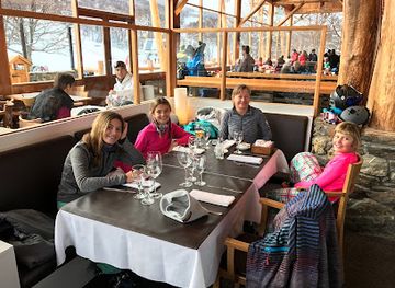 argentina/tierra-del-fuego/restaurant/terrazas-del-castor