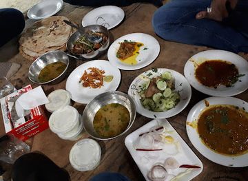 pakistan/lower-sindh/restaurant/super-madina-restaurant-bbq-jamshoro-branch-05