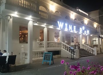 ukraine/sevastopol/restaurant/monica-music