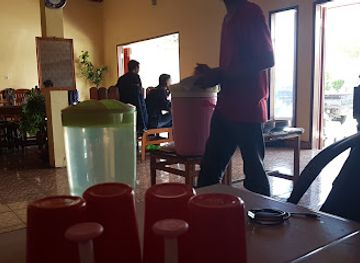 indonesia/central-sulawesi/restaurant/rumah-makan-banyuwangi