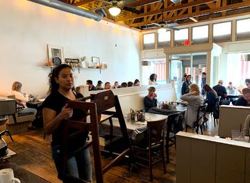 arizona/gilbert/restaurant/the-farmhouse-restaurant