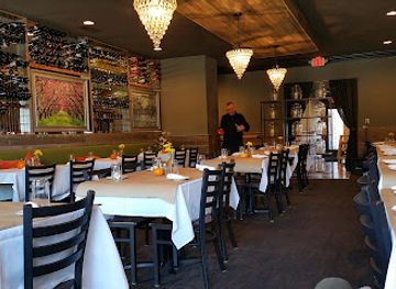 ohio/kelleys-island/restaurant/orchard-bar-table-catawba