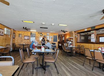 indiana/the-lakes-region/restaurant/turkey-lake-restaurant-tavern