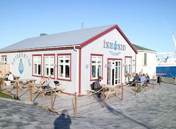 iceland/skaftafell/restaurant/ishusid-pizzeria-restaurant