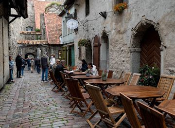 estonia/tallinn-old-town/restaurant/veinirestoran-dominic