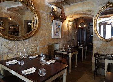 malta/valletta/restaurant/guze