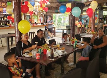 tonga/neiafu/restaurant/billfish-bar-and-restaurant